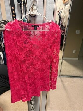 Bozzolo Bright Pink Floral Lace Long Sleeve Top